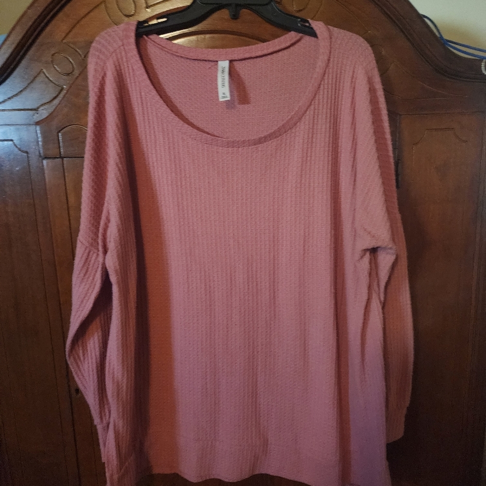 Women's Pullover Top